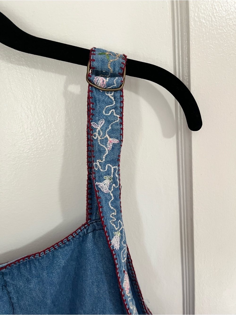 Vintage Embroidered Floral Denim Overalls - Cottage Core - Picture 5 of 6